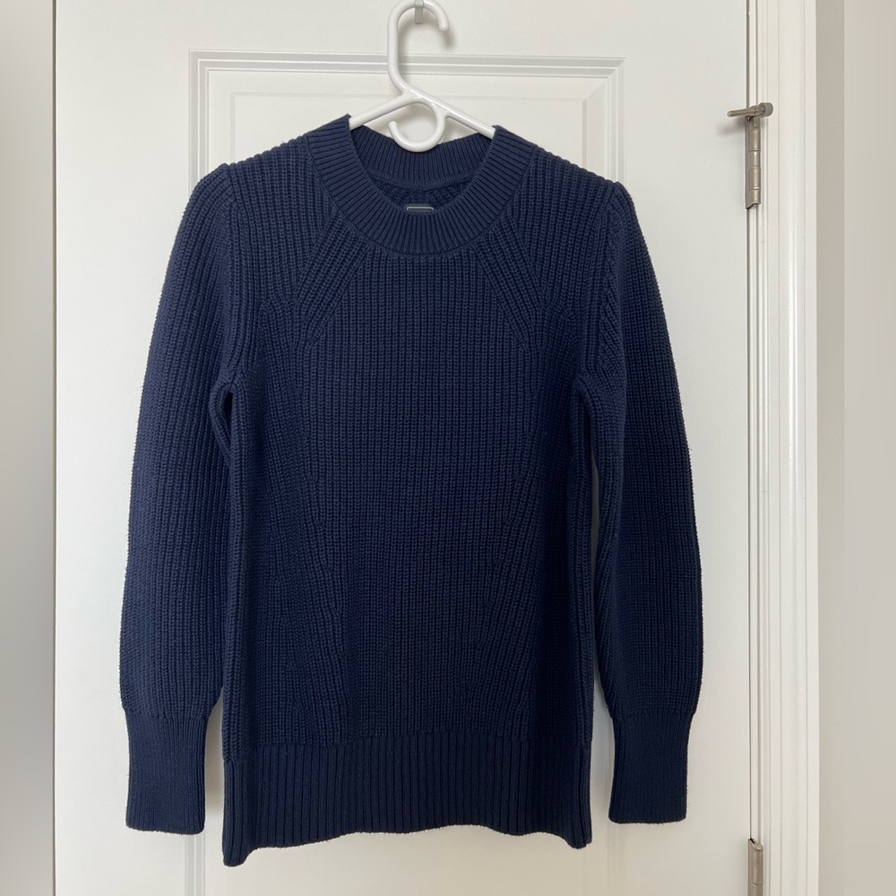 GAP Navy Blue Cotton Crewneck Sweater NWT size Medium Tall